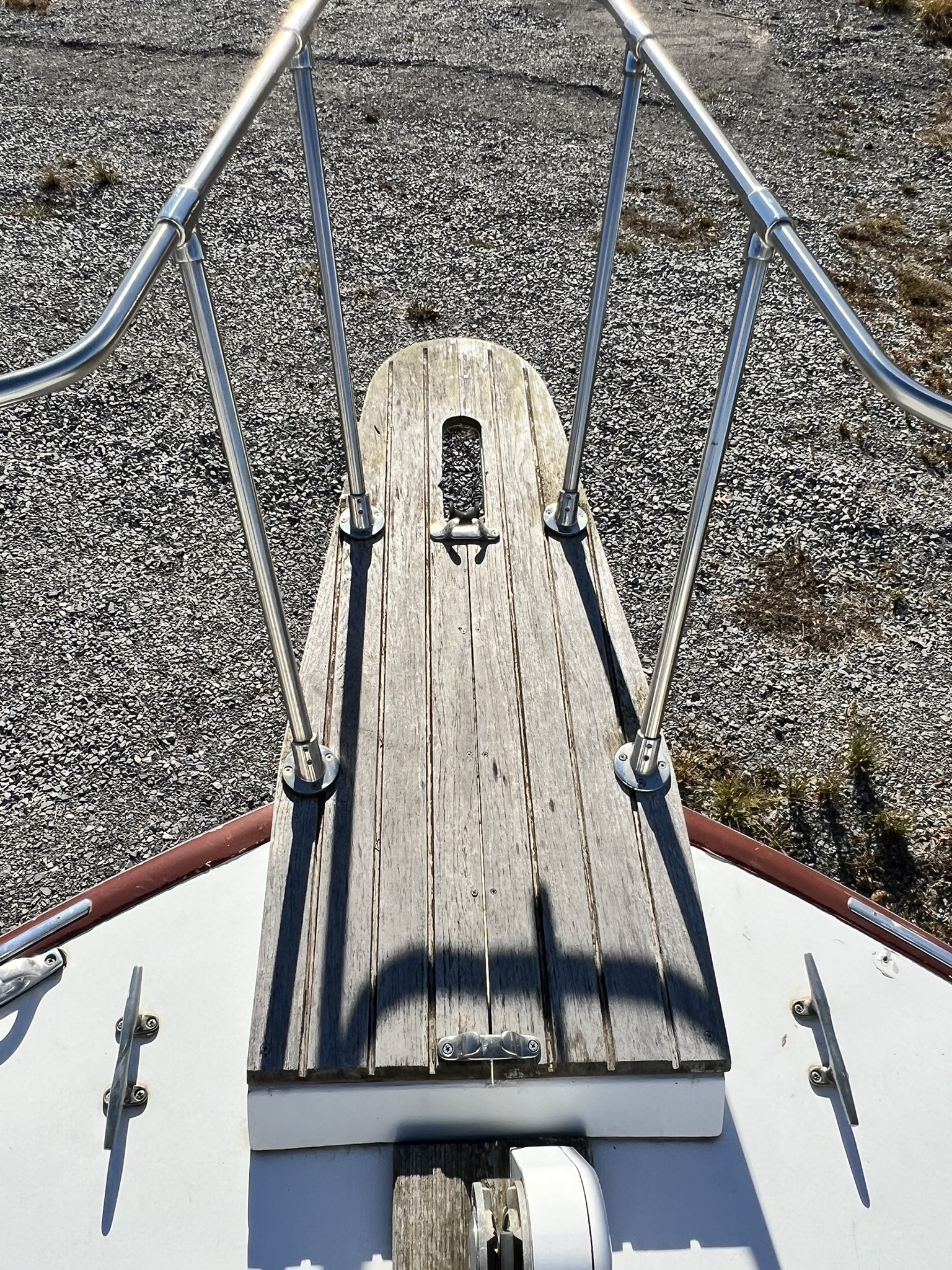 Marinette Bow Hatch